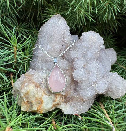 Rose quartz necklace